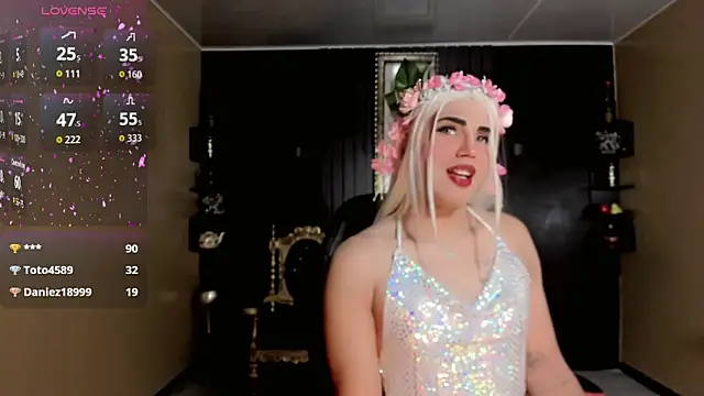 Snapshot of Kimberly_Vazquez chatting on 10.11.25 Kimberly Vazquez online show from 10.11.25