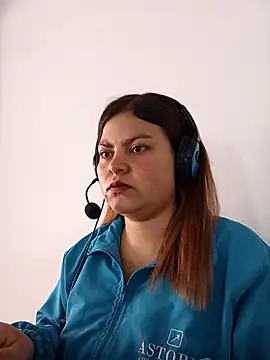 LUCIANA  99 online show from 09.12.25