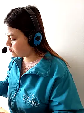 LUCIANA  99 online show from 09.13.25