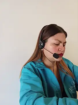 LUCIANA  99 online show from 09.26.25