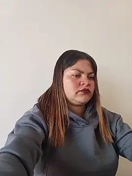 LUCIANA  99 online show from 11.05.25