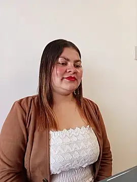 LUCIANA  99 online show from 11.07.25