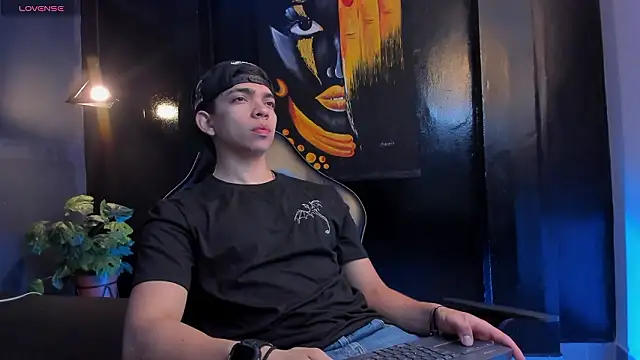 Eryonbradley online show from 02.04.26