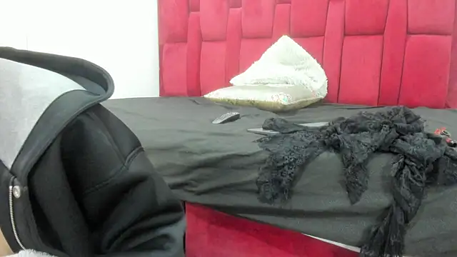 Mollyxketa1  online show from 11.06.25