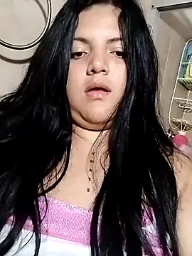 Snapshot of Isaval100 chatting on 10.15.25 Isaval100 online show from 10.15.25