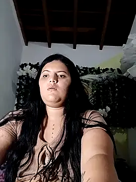 Snapshot of Isaval100 chatting on 10.23.25 Isaval100 online show from 10.23.25