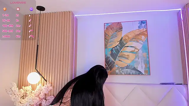 veronica hill  online show from 04.17.26