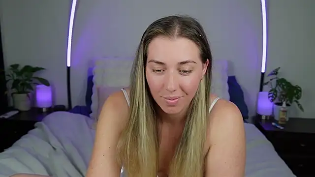 louiseberkeley online show from 10.07.25