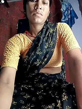 Snapshot of Sonam_pandeyji chatting on 09.11.25 Sonam pandeyji online show from 09.11.25