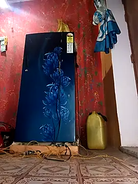 Snapshot of Sonam_pandeyji chatting on 10.18.25 Sonam pandeyji online show from 10.18.25