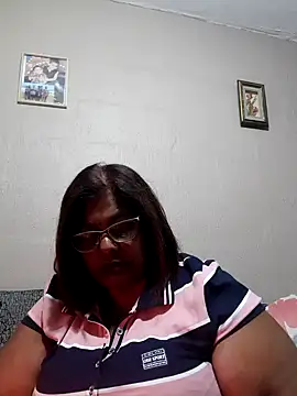 Snapshot of mileesha chatting on 07.07.26 mileesha online show from 07.07.26