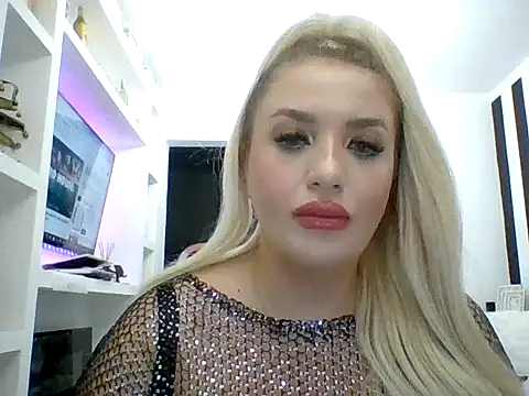 Kim20s online show from 09.25.25
