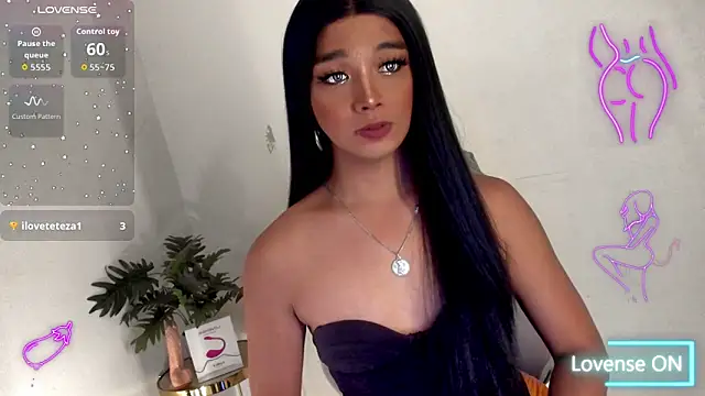 Snapshot of TrinityFucksYou chatting on 09.22.25 TrinityFucksYou online show from 09.22.25