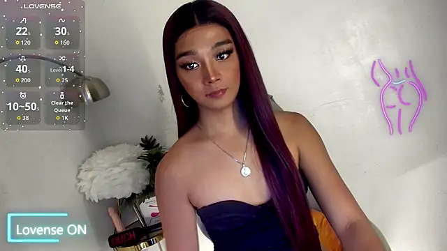 Snapshot of TrinityFucksYou chatting on 10.22.25 TrinityFucksYou online show from 10.22.25