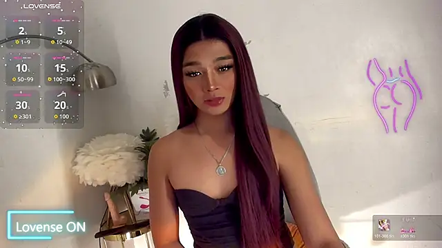 Snapshot of TrinityFucksYou chatting on 10.25.25 TrinityFucksYou online show from 10.25.25