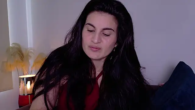 Snapshot of lizdevine chatting on 10.03.25 lizdevine online show from 10.03.25