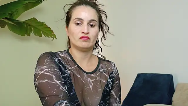 lizdevine online show from 12.01.25