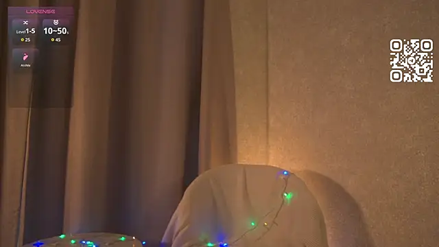 MagicCutie online show from 12.22.25