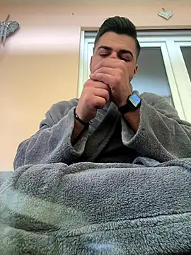 imooLoov online show from 10.23.25