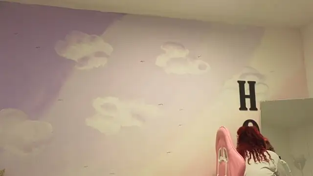 Catherine Smith  online show from 10.08.25