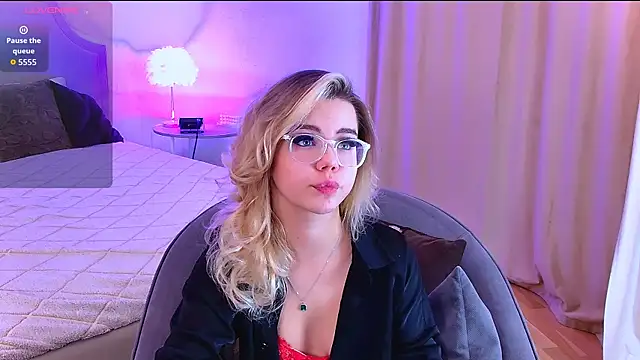 PrincessSlay online show from 09.29.25