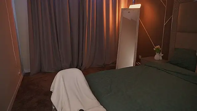 Snapshot of GabriellaJass chatting on 11.06.25 GabriellaJass online show from 11.06.25