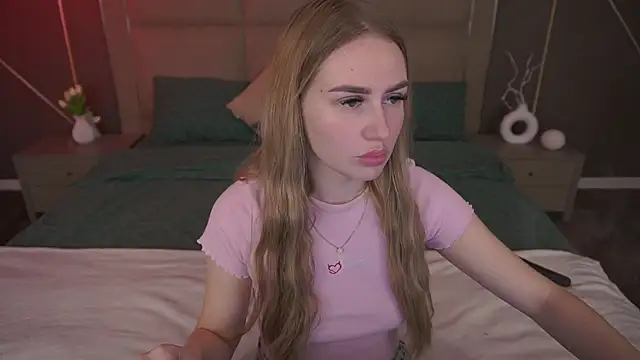 Snapshot of GabriellaJass chatting on 11.09.25 GabriellaJass online show from 11.09.25