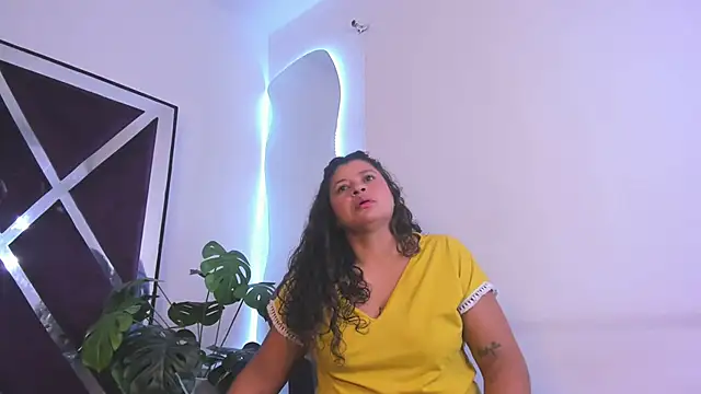 luzenaasm online show from 11.09.25