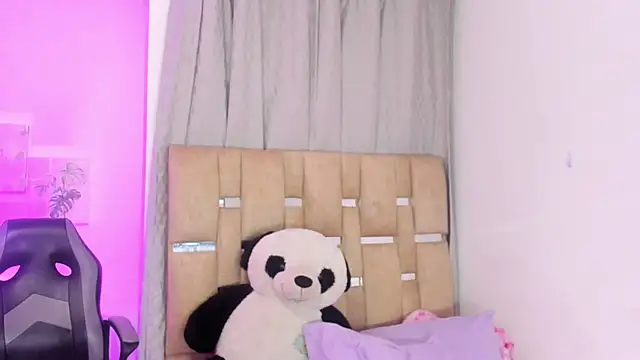 JulianaCarter online show from 09.30.25