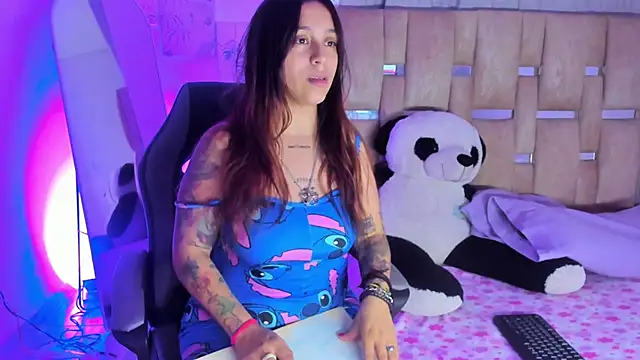 JulianaCarter online show from 10.16.25