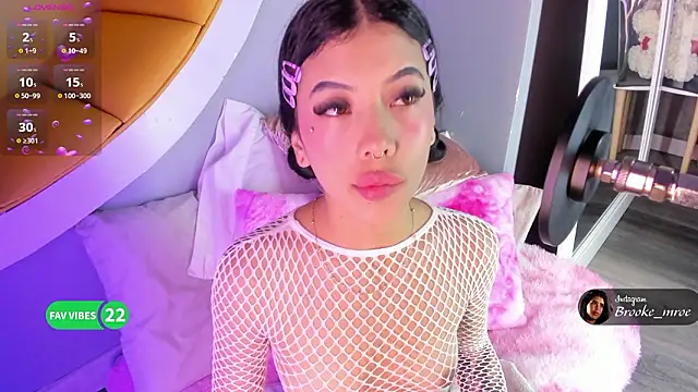 Snapshot of Brooke_monroe chatting on 02.05.26 Brooke monroe online show from 02.05.26
