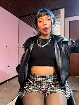 ZoeRaven Pink online show from 09.30.25