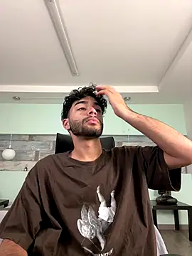 RaphaelDufort online show from 12.04.25