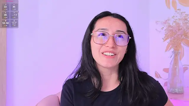 Snapshot of Ginevra_esposito chatting on 10.11.25 Ginevra esposito online show from 10.11.25