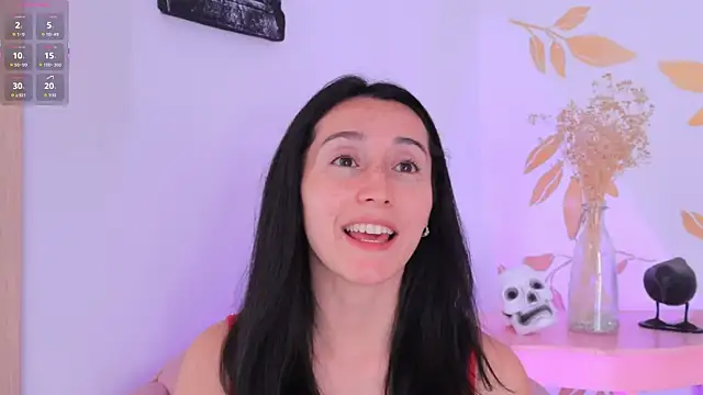 Snapshot of Ginevra_esposito chatting on 10.15.25 Ginevra esposito online show from 10.15.25