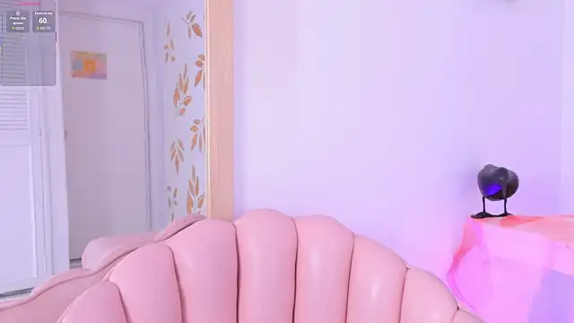 Snapshot of Ginevra_esposito chatting on 10.25.25 Ginevra esposito online show from 10.25.25