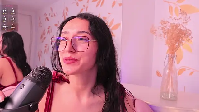 Snapshot of Ginevra_esposito chatting on 02.27.26 Ginevra esposito online show from 02.27.26