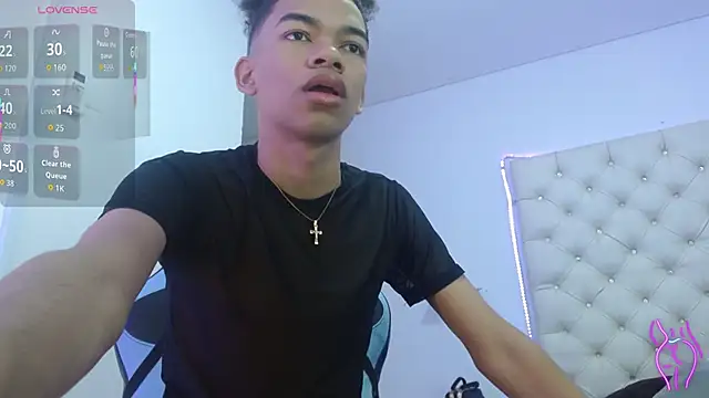 Snapshot of Ivone_Rose_ chatting on 09.30.25 Ivone Rose online show from 09.30.25