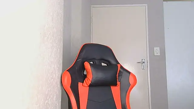 Snapshot of Ballenciaa chatting on 10.23.25 Ballenciaa online show from 10.23.25