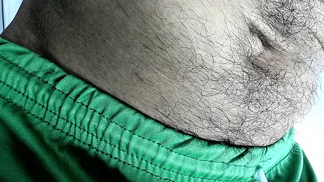 latinhotmuscle online show from 11.25.25