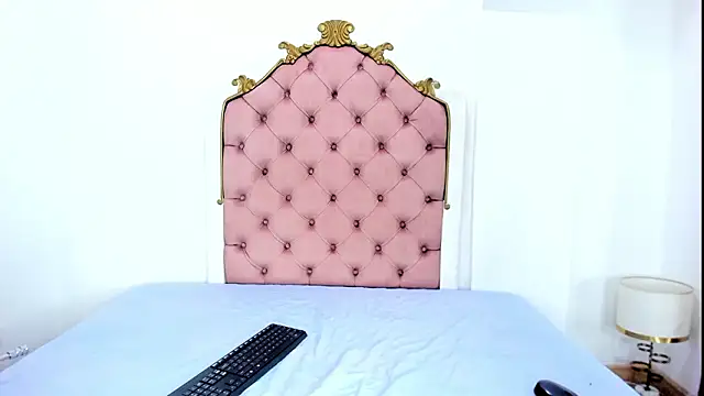 naia cox online show from 02.01.26