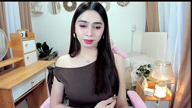 joyfulmartinaa online show from 10.14.25