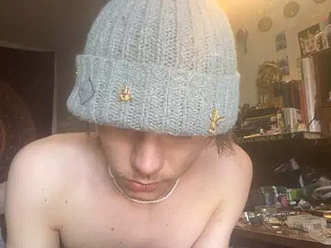 XanderOzzz online show from 09.12.25