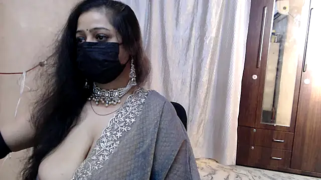 sexy indianboobs online show from 05.01.26