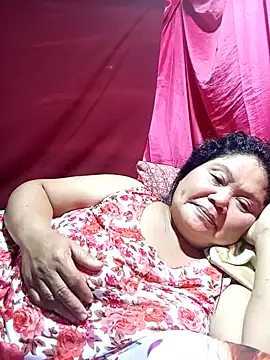 Snapshot of Mari_fvcks chatting on 09.24.25 Mari fvcks online show from 09.24.25