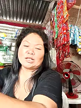 Snapshot of Mari_fvcks chatting on 09.26.25 Mari fvcks online show from 09.26.25