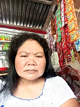 Snapshot of Mari_fvcks chatting on 10.19.25 Mari fvcks online show from 10.19.25