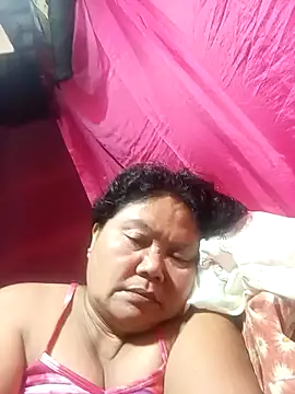 Snapshot of Mari_fvcks chatting on 10.25.25 Mari fvcks online show from 10.25.25