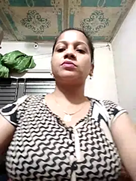 Snapshot of Payel_50 chatting on 06.26.26 Payel 50 online show from 06.26.26