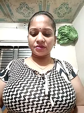 Snapshot of Payel_50 chatting on 07.14.26 Payel 50 online show from 07.14.26